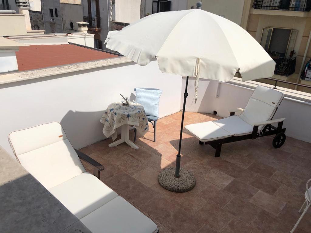 Le Case Di Sottovento Mola di Bari Exteriör bild